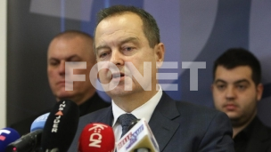 Niko nikoga da ne bije